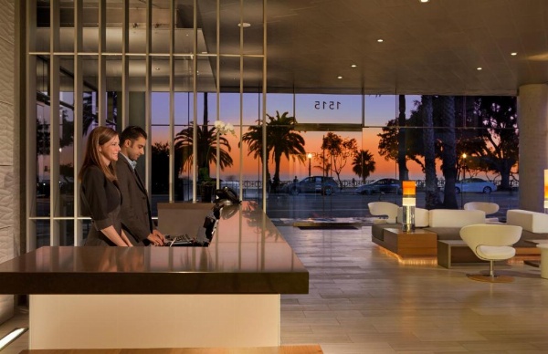 Shore Hotel image 17